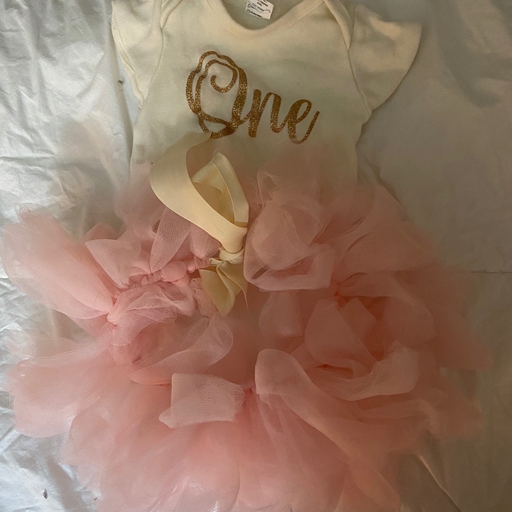 One year outfit
